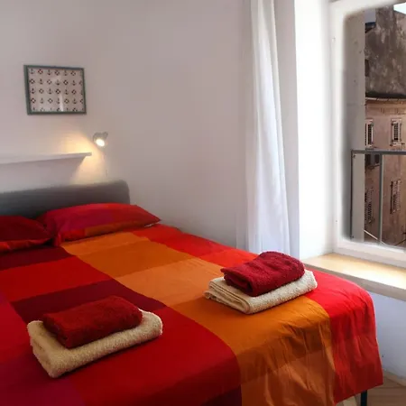 Prostoren Apartma V Srcu Pirana - Spacious In The Heart Of * Piran