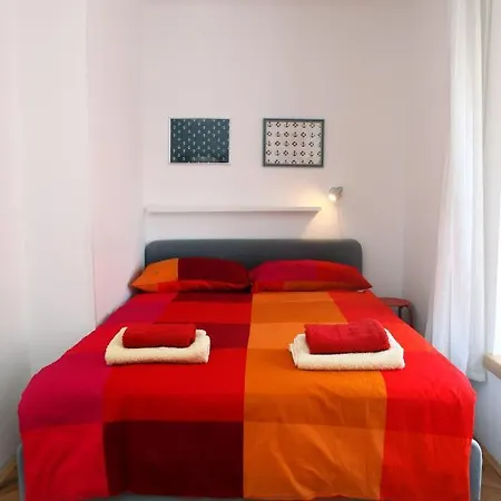 Prostoren Apartma V Srcu Pirana - Spacious In The Heart Of Piran