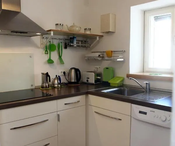 Spacious For 5 Pax Bg 公寓