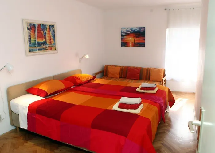 公寓 Spacious For 5 Pax Bg *